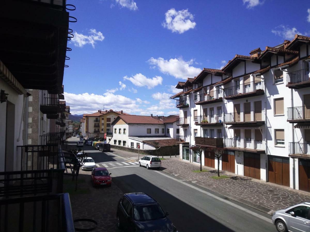 Pedroenea Apartamento Elizondo Kültér fotó